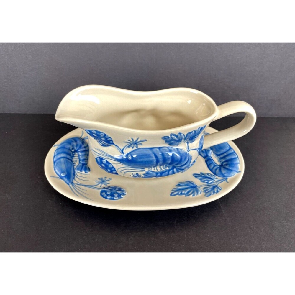 Casafina Di Mare Shellfish Dimensional Gravy Boat & Tray Hand Painted Portugal